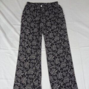MARILYN MONROE ALL OVER FLOWER PRINT PAJAMAS PJS BLACK MEDIUM WOMENS K706